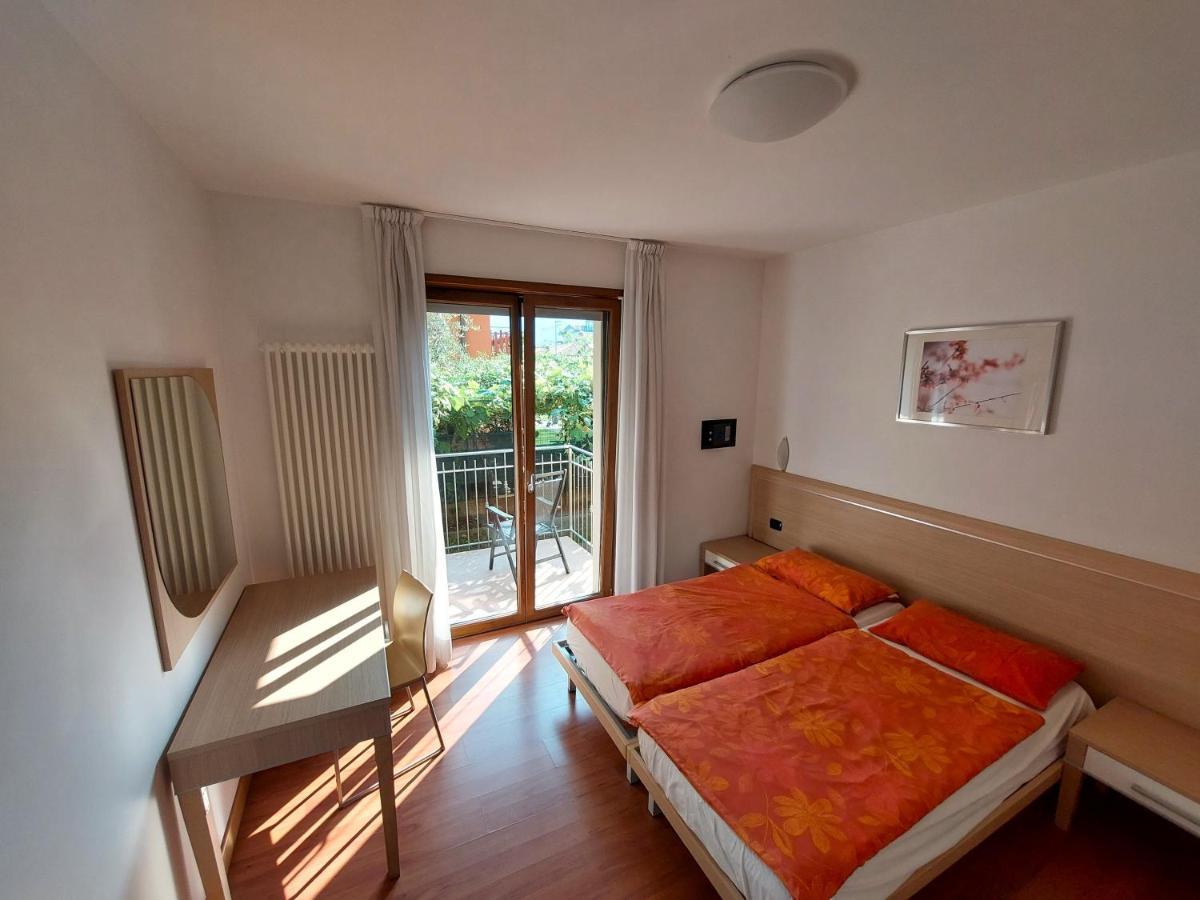 Villa Martina Torbole Sul Garda Luaran gambar